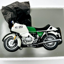 Universal Hobbies 1/10 BMW