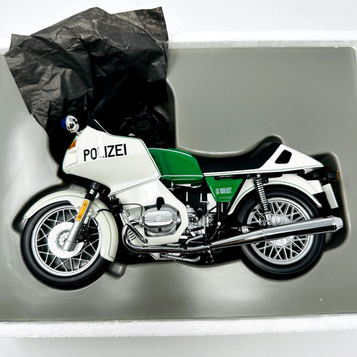 Universal hobbies bmw - 1/10,