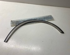 FENDERTRIM SPANGENBERG Radlauf Chrom Zierleiste für MERCEDES W201 190 NOS