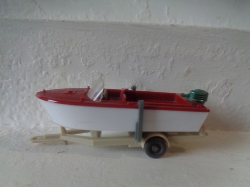 Wiking motorboot auf anhänger - wiking,
