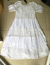 Hippes Sommer-Kleid cut-out-Ärmel Spitze Boho Ibiza Strand weiß, one Size