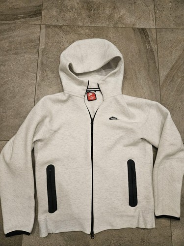 Nike tech fleece - fleece, gr.m