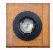 -- SELTENES OBJEKTIV HERMAGIS