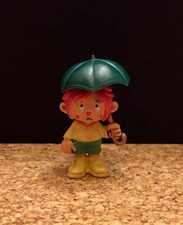 Ü-Ei Regenkobold Pumuckl Original von 1985, mit Schirm, Pin intakt