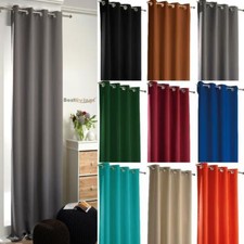 Verdunklungsgardine Ösen