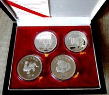 Silbermünzen, 4 Stück „Funde der Bronzezeit (komplett)“, 4x5 Yuan, China, 1990