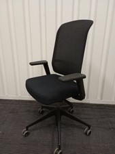Vitra AM Chair -