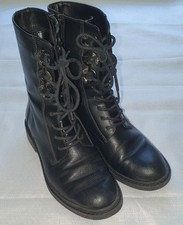 Stylische schwarze