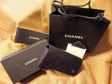 Original Chanel Brillenetui schwarz mit Geschenktüte und Zubehör