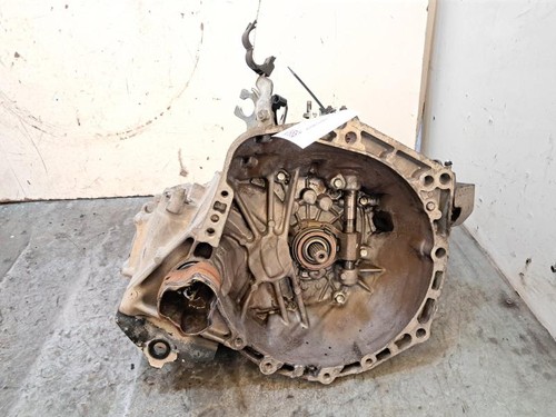 303000d073 schaltgetriebe - 303000d073,