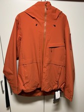 The Mountain Studio Skijacke