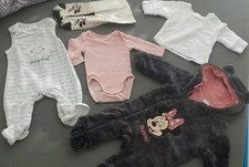 Baby Bekleidungspaket NEWBORN Gr 50 56. Strampler Shirt Body Thermo Anzug Set