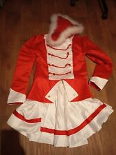 11.11. Karneval - 8 Gardekostüme Funken weiß-rot zum Leihen Jacke Rock Hut