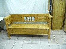 7847.         Alte Truhenbank