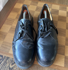 Dr. Martens Doc   MADE in