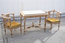 N92W09- 2x Louis XVI Sitzgarnitur Holz Eckstuhl und Tisch vergoldet 18.Jh