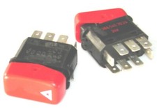 Warnblinkschalter (24V/ 8-Pin)