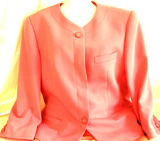 feines Jäckchen Kostümjacke delmod Gr. 38 lachsfarben neuwertig