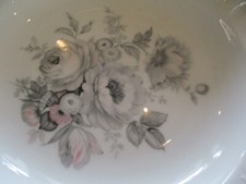 Rosenthal Sanssouci graue Rose