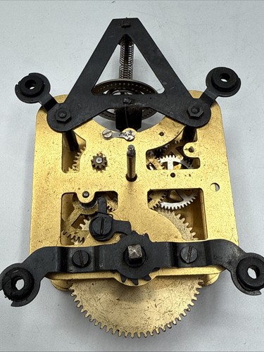 Altes uhrwerk wanduhr - uhrwerk,