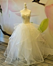 Märchenhaftes Brautkleid