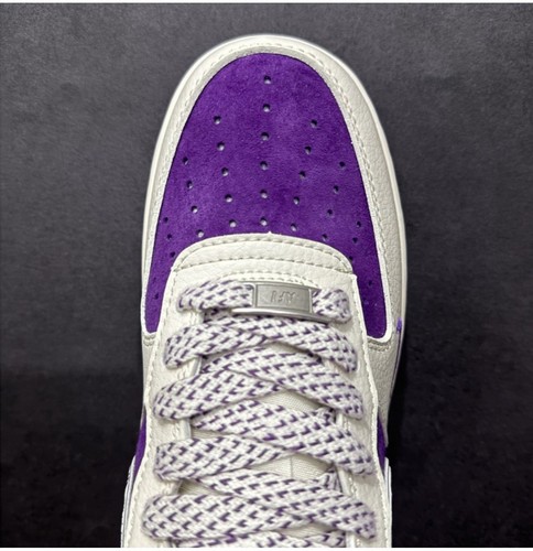 Nike air jordan mid - air,