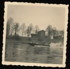 Foto - Soldaten im Sturmboot -