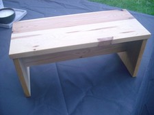 Fußbank aus Holz Schemel