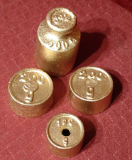 4 Alte Gewichte Gold 1 Pfund 200g 100g Krämer Waage 