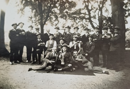 Zabikowo gruppenfoto männer - zabikowo,