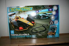 Scalextric rennbahn formula e - scalextric,