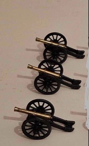 Egg metal figures - u-egg,