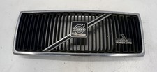 Kühlergrill mit Lambda Sond Emblem VOLVO 240 Kombi (P245) 1312657