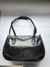 Schöne guterhaltene schwarze