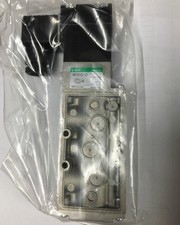 1PC NEW CKD Solenoid valve 4F310-10 DC24V  #zn