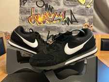 Nike MD Runner 2 Sneaker