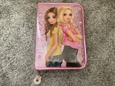 TopModel Mäppchen sehr groß u. neu für Mädchen mit Inhalt