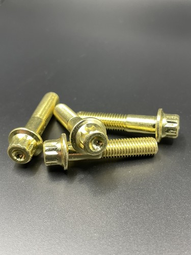 136 schrauben m7x32 32 - 136,