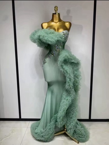 Stylisches kleid für - stylisches,