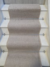 Treppenteppich Läufer 7,5m lang - 55cm breit - bis zu 15 Stufen - beige - preiswerter Flor