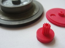 Für GRUNDIG C 9000 C 8800 Weltempfänger Ghettoblaster Zahnräder 2 Stück Satz