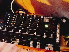 Numark Preamp Mixer DM1800X