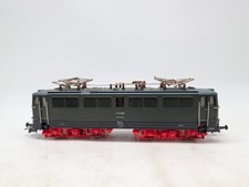 Piko H0 E-Lok E11 022 der DR /