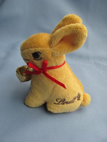 Süßer lindt osterhase mit - lindt,