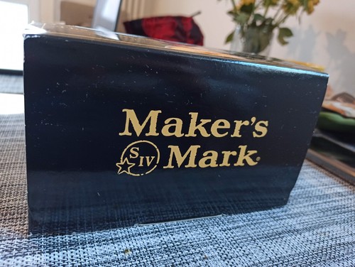 Maker mark bourbon - mark, whisky