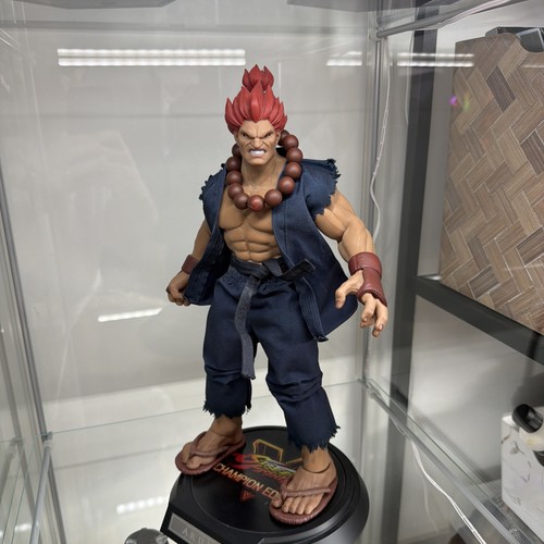 Iconiq studios street - iconiq, fighter