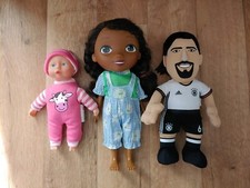Puppenset Familie Fussballfigur Babybuppe je eine