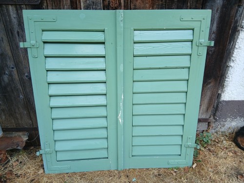 Paar fensterladen holz - fensterladen,