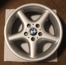 BMW Felgen 8x17  (2 Stück) Styling 18 Superzustand!