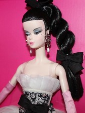 2025 Gilded Glamour Silkstone